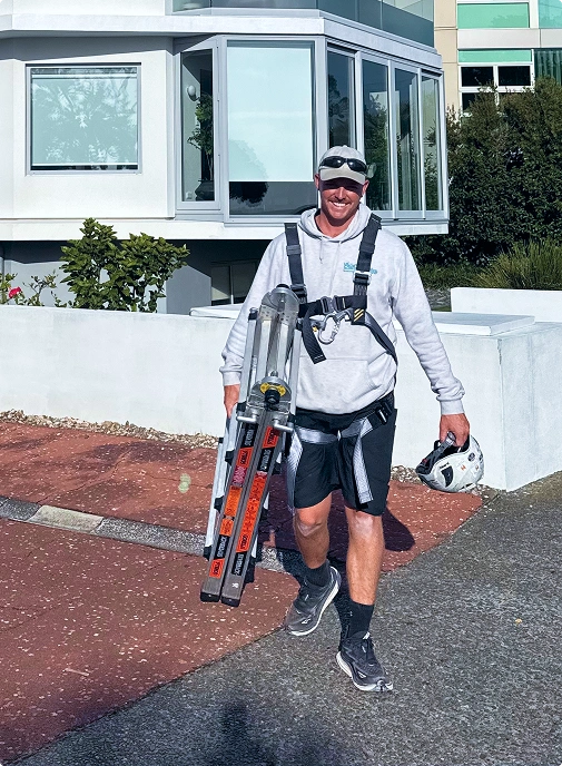 James assessing an Auckland house wash